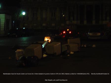 Heurts !!!!! Mouvement étudiant et Lyceens Dans La Nuit Du 11 04 2006 2